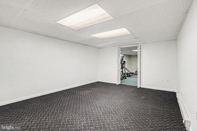 5 JAN DALE AVE, Annville, PA 17003