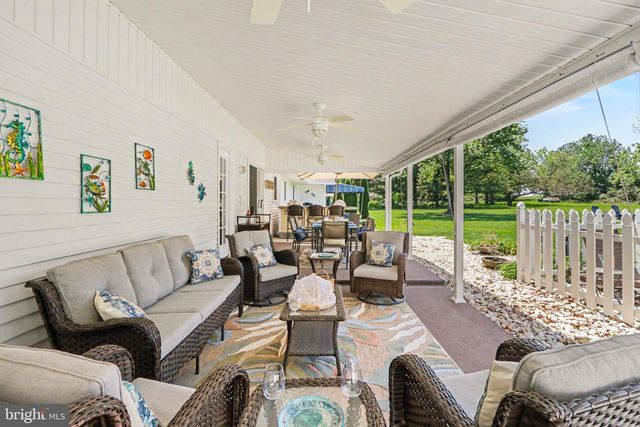 5 JAN DALE AVE, Annville, PA 17003