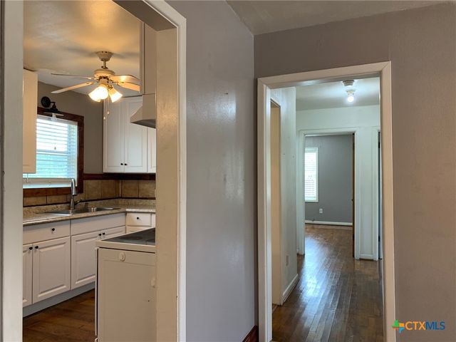 1009 S 5th Street, Copperas Cove, TX 76522