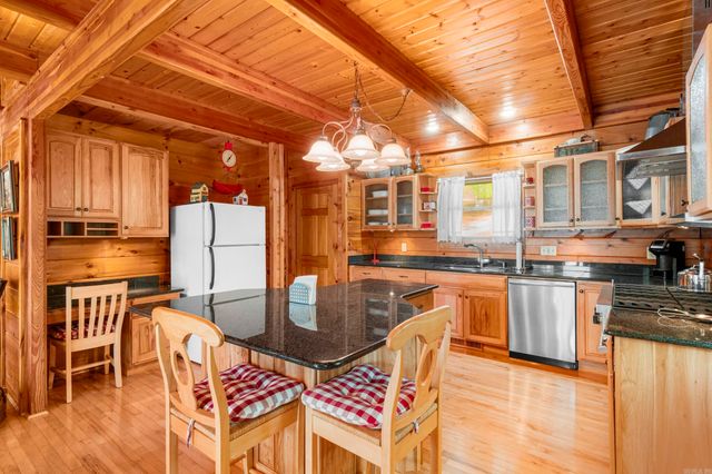 257 Lake Park Drive, Shirley, AR 72153
