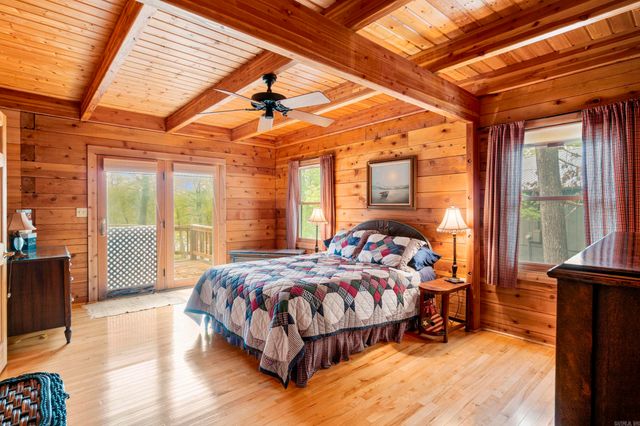 257 Lake Park Drive, Shirley, AR 72153