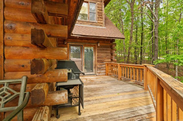 257 Lake Park Drive, Shirley, AR 72153
