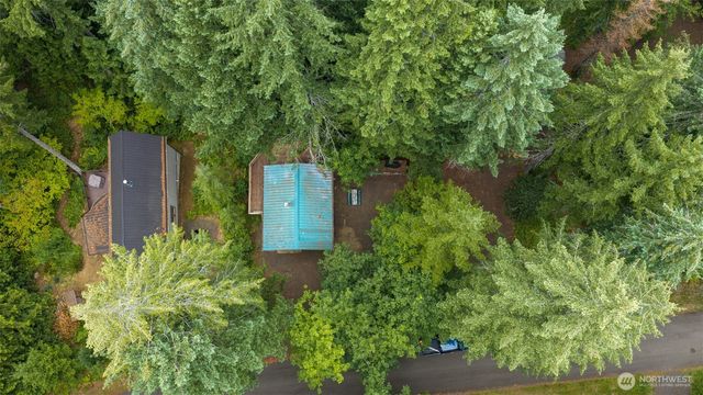 321 N Wynoochee Drive, Hoodsport, WA 98548