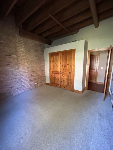 266 Hutchins Court 266, Woodstock, IL 60098