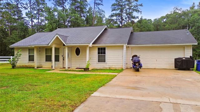 10832 Royal Forest Drive, Conroe, TX 77303