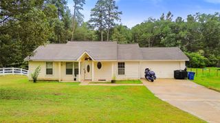 10832 Royal Forest Drive, Conroe, TX 77303