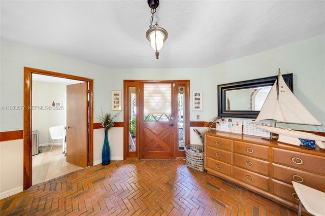 1840 Tigertail Ave, Miami, FL 33133