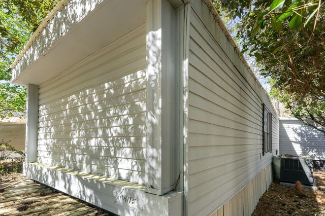 6 Ocean Reef Ln., Murrells Inlet, SC 29576