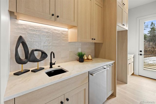 1561 Arrowpoint Court, Franktown, CO 80116