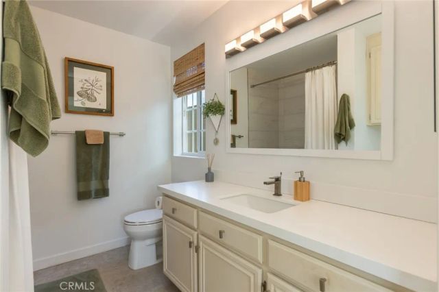 11445 Moorpark, Studio City, CA 91602