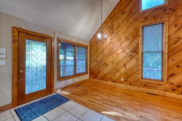 300 Chapman Lane, Blairsville, GA 30512
