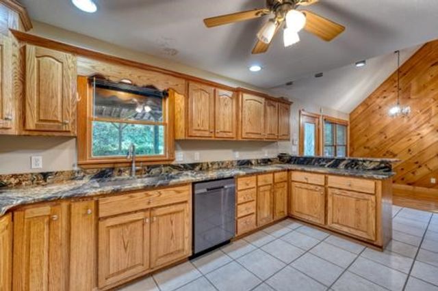 300 Chapman Lane, Blairsville, GA 30512