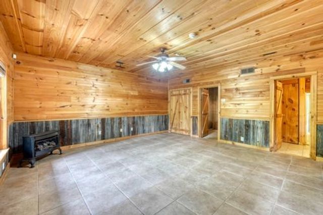 300 Chapman Lane, Blairsville, GA 30512