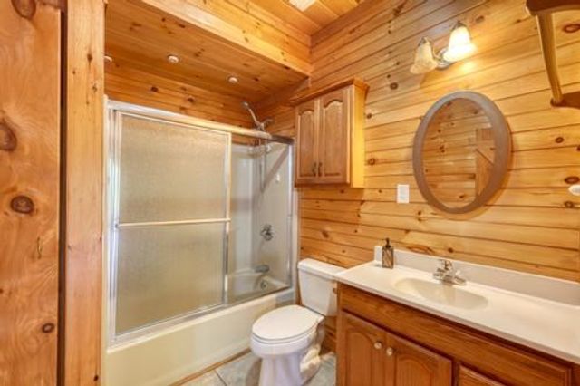 300 Chapman Lane, Blairsville, GA 30512