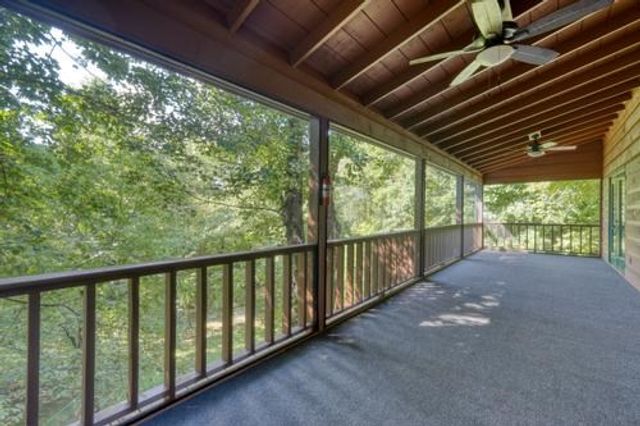 300 Chapman Lane, Blairsville, GA 30512