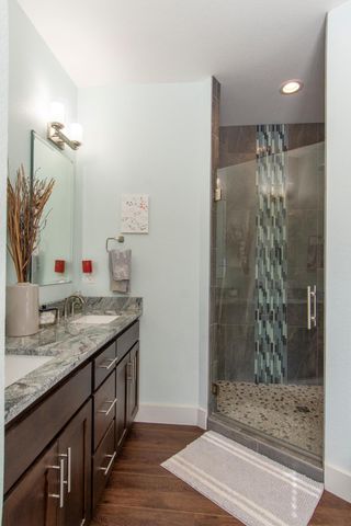 11889 Joneswood Drive, Baxter, MN 56425