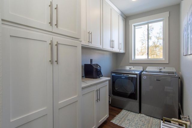 11889 Joneswood Drive, Baxter, MN 56425