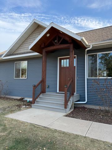 11889 Joneswood Drive, Baxter, MN 56425