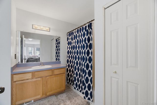32627 Creekview street Creekview Street, New Haven Village, MI 48048