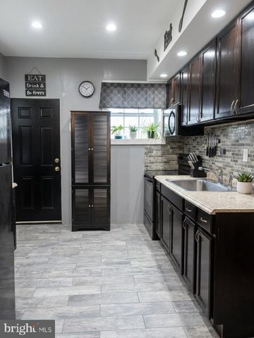 1802 E RUSSELL ST, Philadelphia, PA 19134