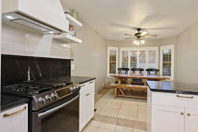18923 Wildwood Dr, Lockeford, CA 95237