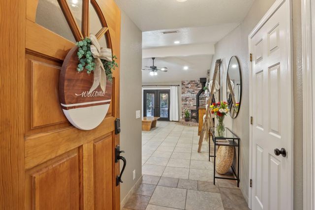 18923 Wildwood Dr, Lockeford, CA 95237