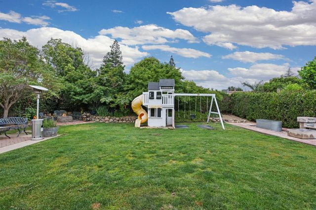 18923 Wildwood Dr, Lockeford, CA 95237