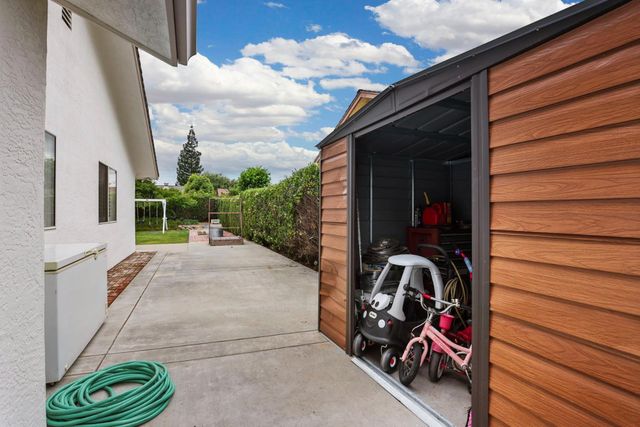 18923 Wildwood Dr, Lockeford, CA 95237