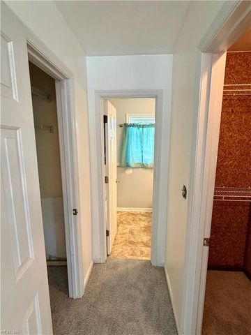 5 Sunset Ct, Portsmouth, VA 23703