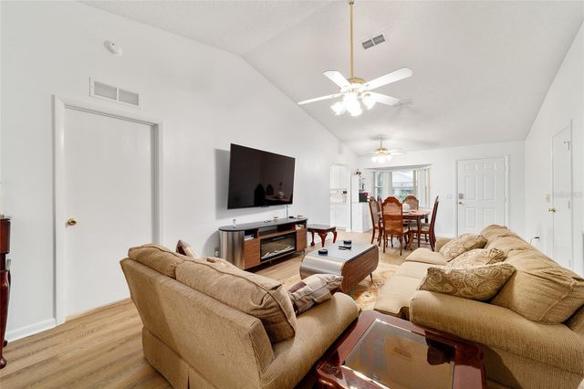 9696 SW 94TH TERRACE B, Ocala, FL 34481