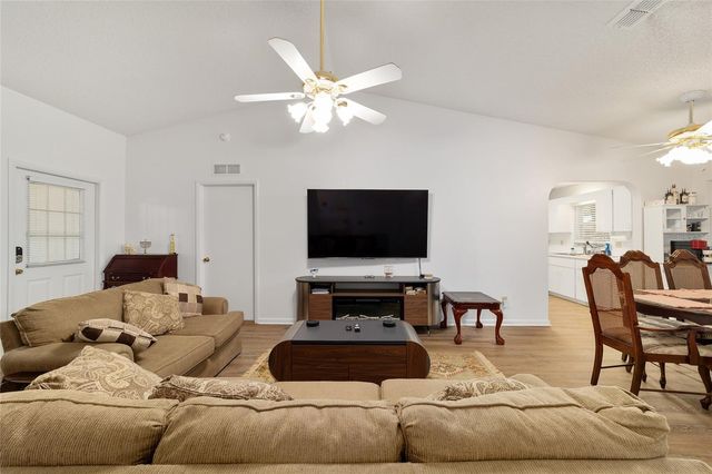 9696 SW 94TH TERRACE B, Ocala, FL 34481
