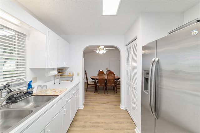 9696 SW 94TH TERRACE B, Ocala, FL 34481