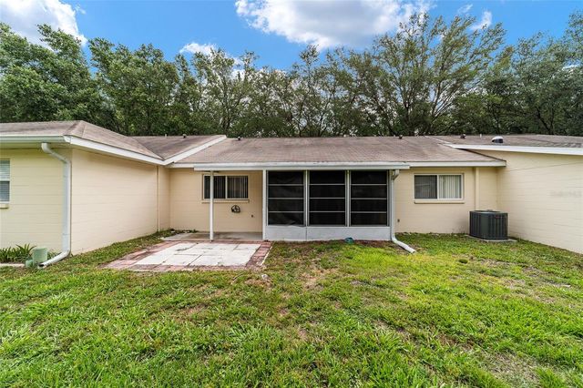 9696 SW 94TH TERRACE B, Ocala, FL 34481