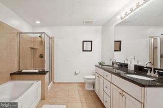500 ADMIRALS WAY #110, Philadelphia, PA 19146