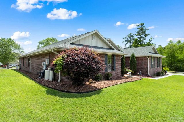 1142 Maskoke Dr, Cantonment, FL 32533