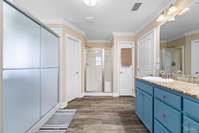 1142 Maskoke Dr, Cantonment, FL 32533