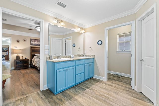 1142 Maskoke Dr, Cantonment, FL 32533