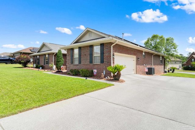 1142 Maskoke Dr, Cantonment, FL 32533