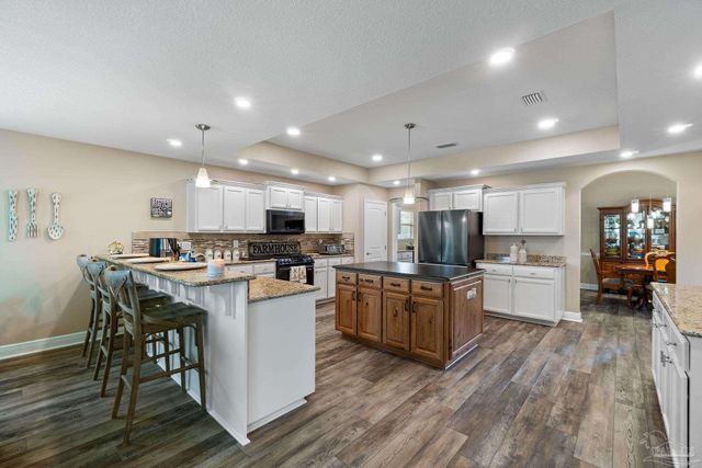 1142 Maskoke Dr, Cantonment, FL 32533