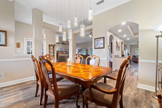 1142 Maskoke Dr, Cantonment, FL 32533