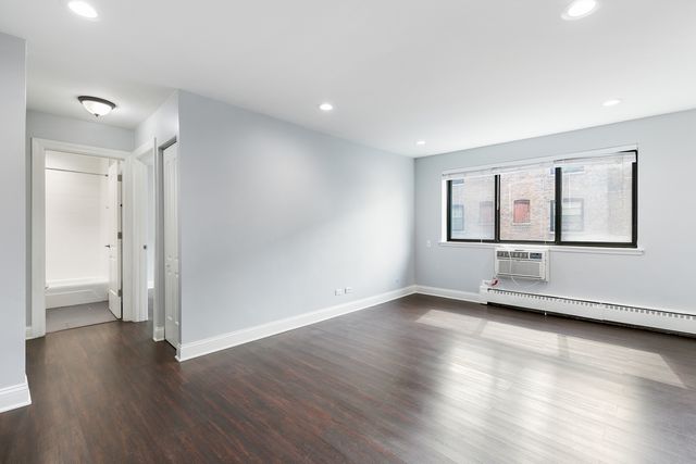 5534 N Kenmore Avenue 208, Chicago, IL 60640