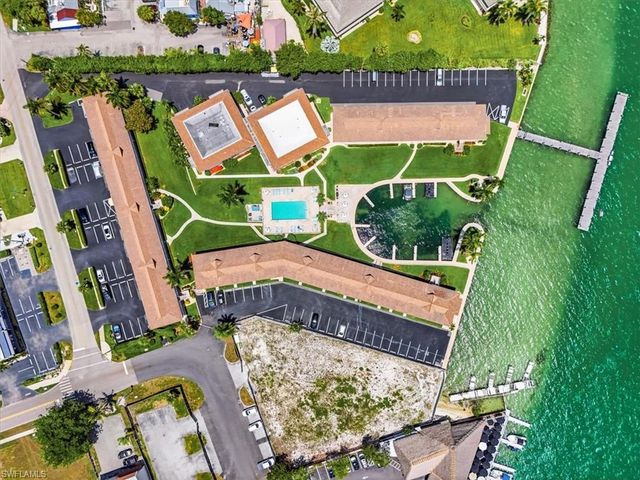 850 Palm ST F2, Marco Island, FL 34145