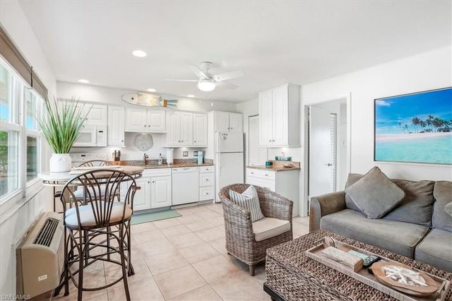 850 Palm ST F2, Marco Island, FL 34145
