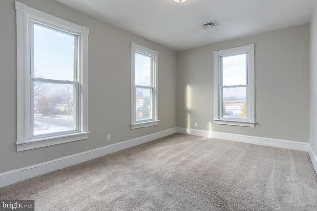 220 W MAIN ST, Newmanstown, PA 17073