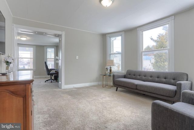 220 W MAIN ST, Newmanstown, PA 17073