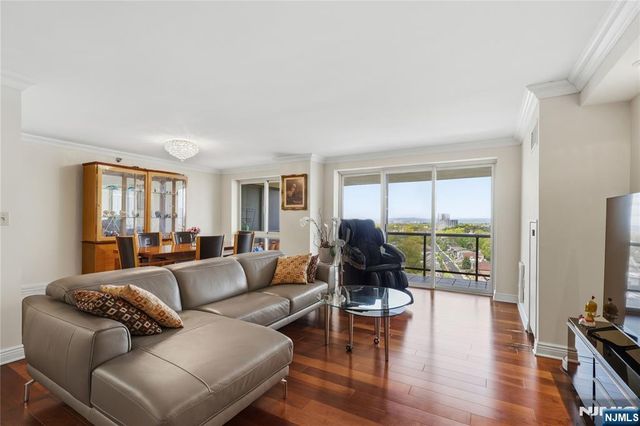 1512 Palisade Avenue 19A, Fort Lee, NJ 07024