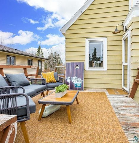 32 Laurel Avenue, Superior, WI 54880