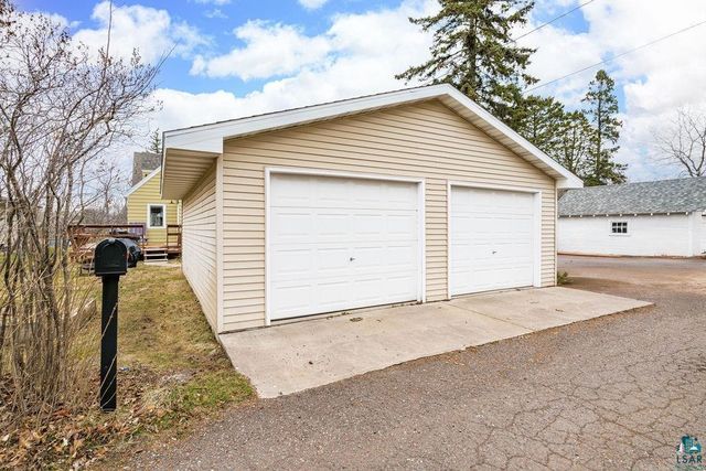 32 Laurel Avenue, Superior, WI 54880