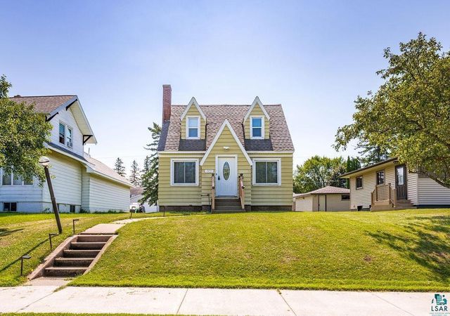 32 Laurel Avenue, Superior, WI 54880