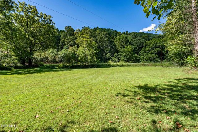 5931 Big Dry Run Road, Mountain City, TN 37683